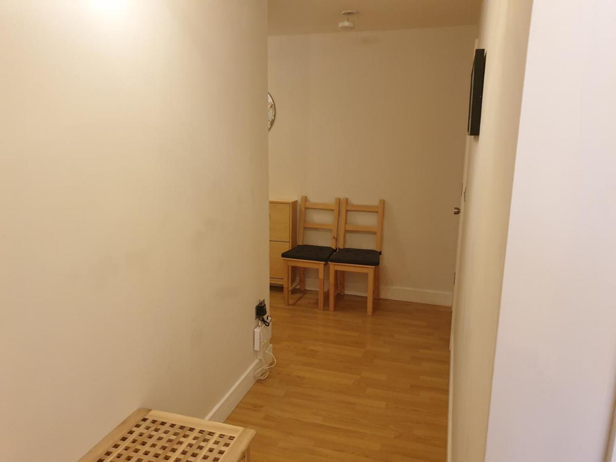 Birmingham Emerald, 2 Bedroom Apartment エクステリア 写真